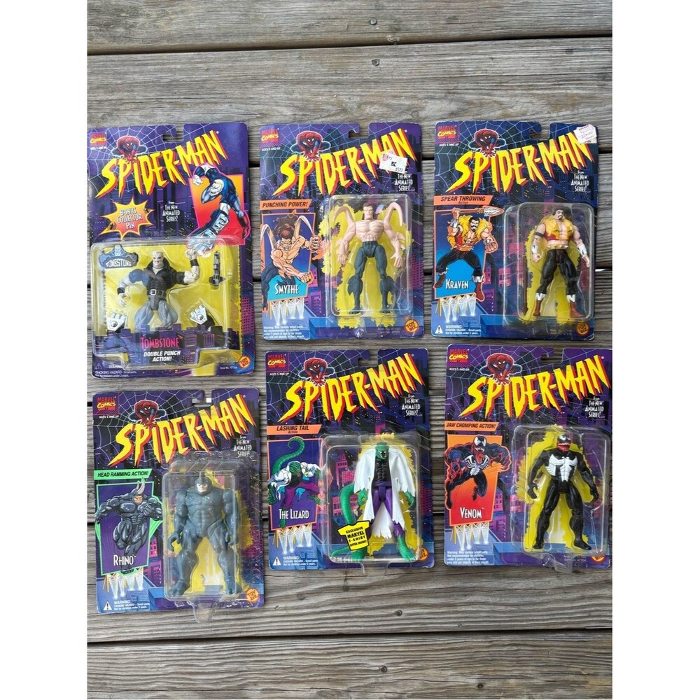 Vintage 90s Marvel Comics Spiderman Brand Action Figure Bundle